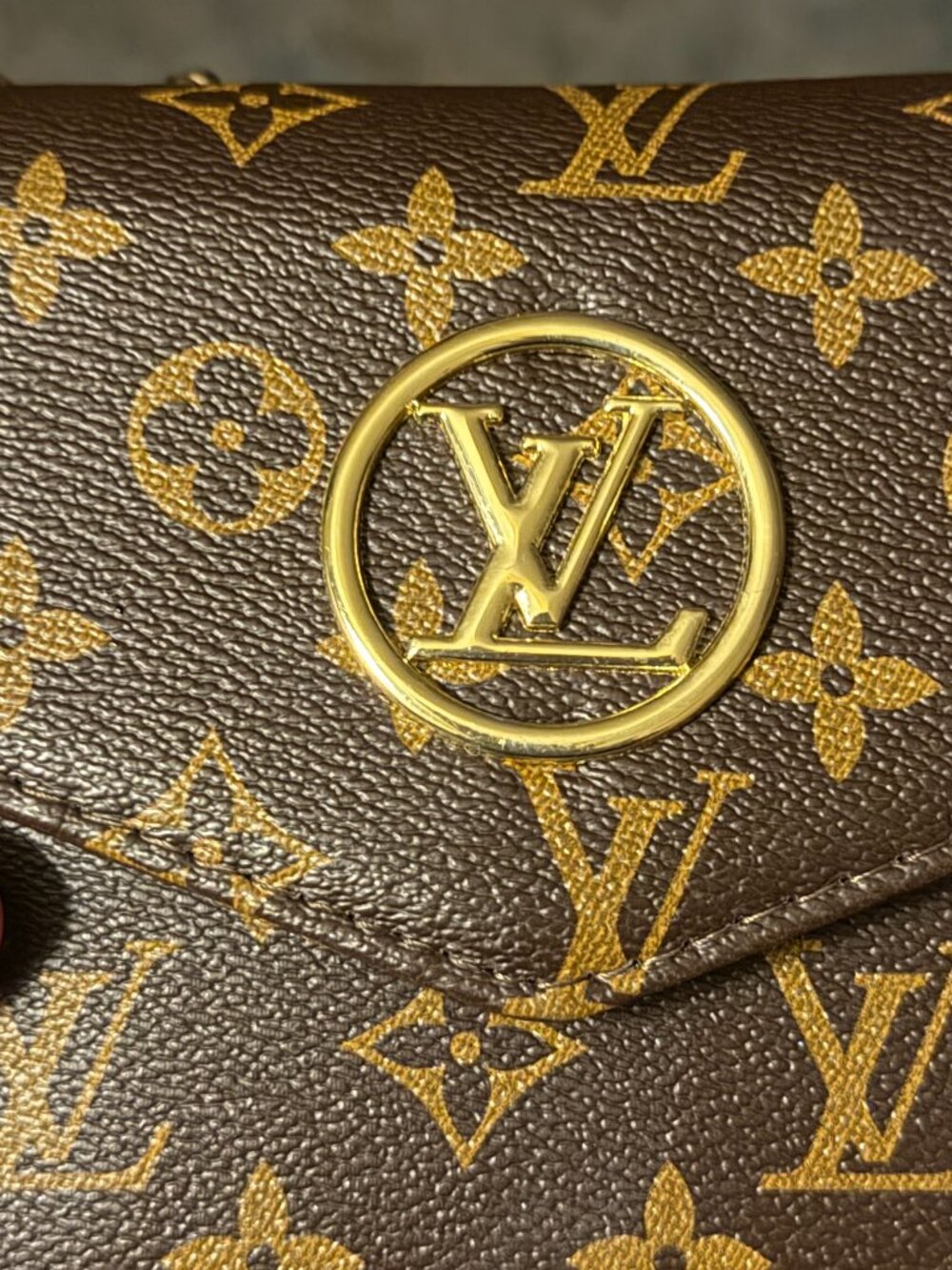 Louis Vitton Handbag